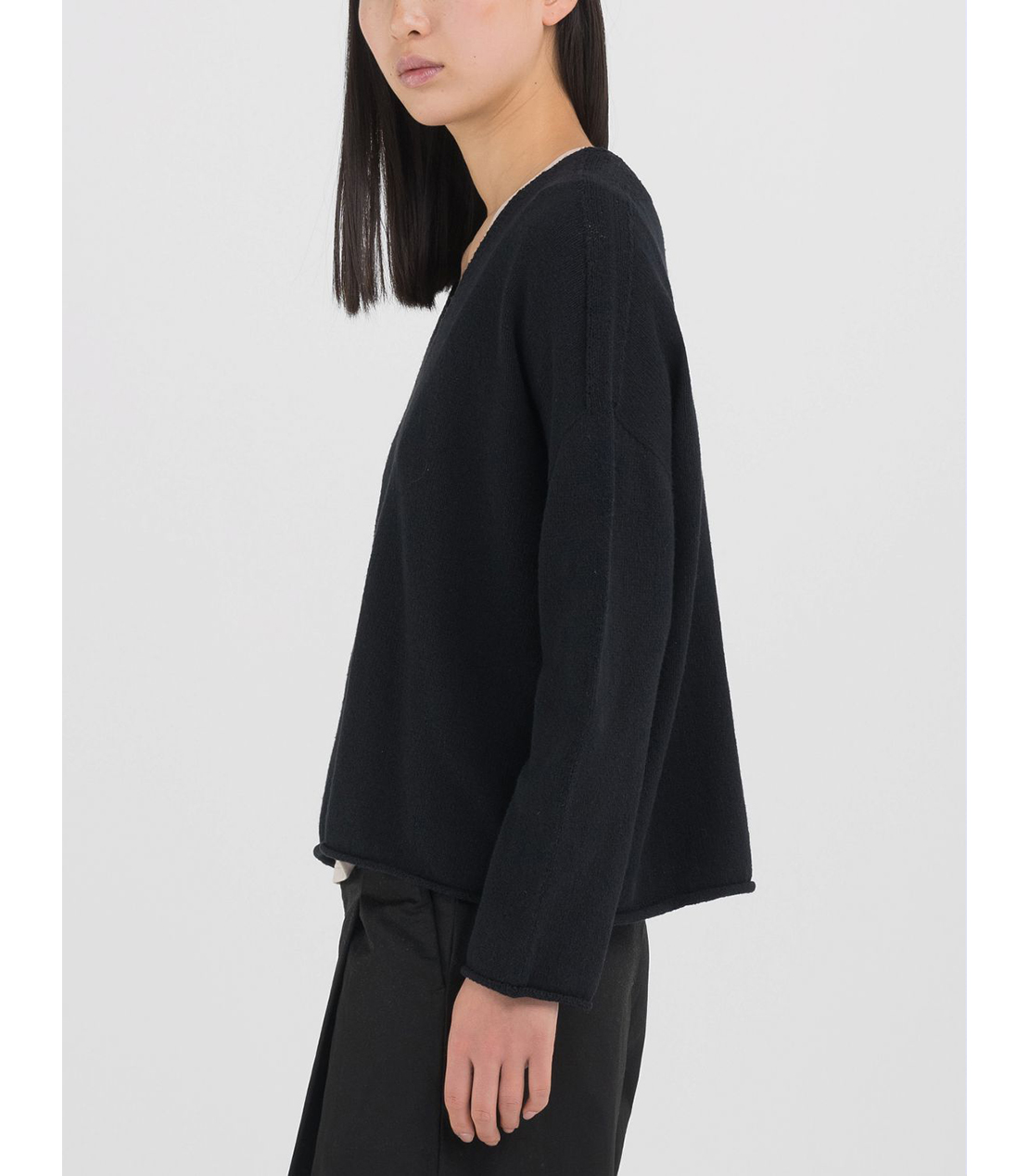 Vネッククロップドセーター 詳細画像 ブラック 3